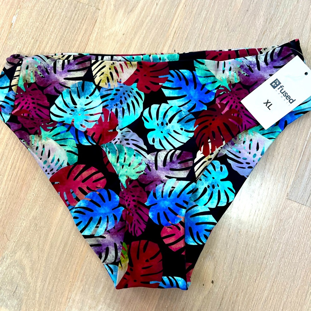 NWT Monsterra Water HALEAKALA HIGH RISE BATHING SUIT BOTTOM XL
